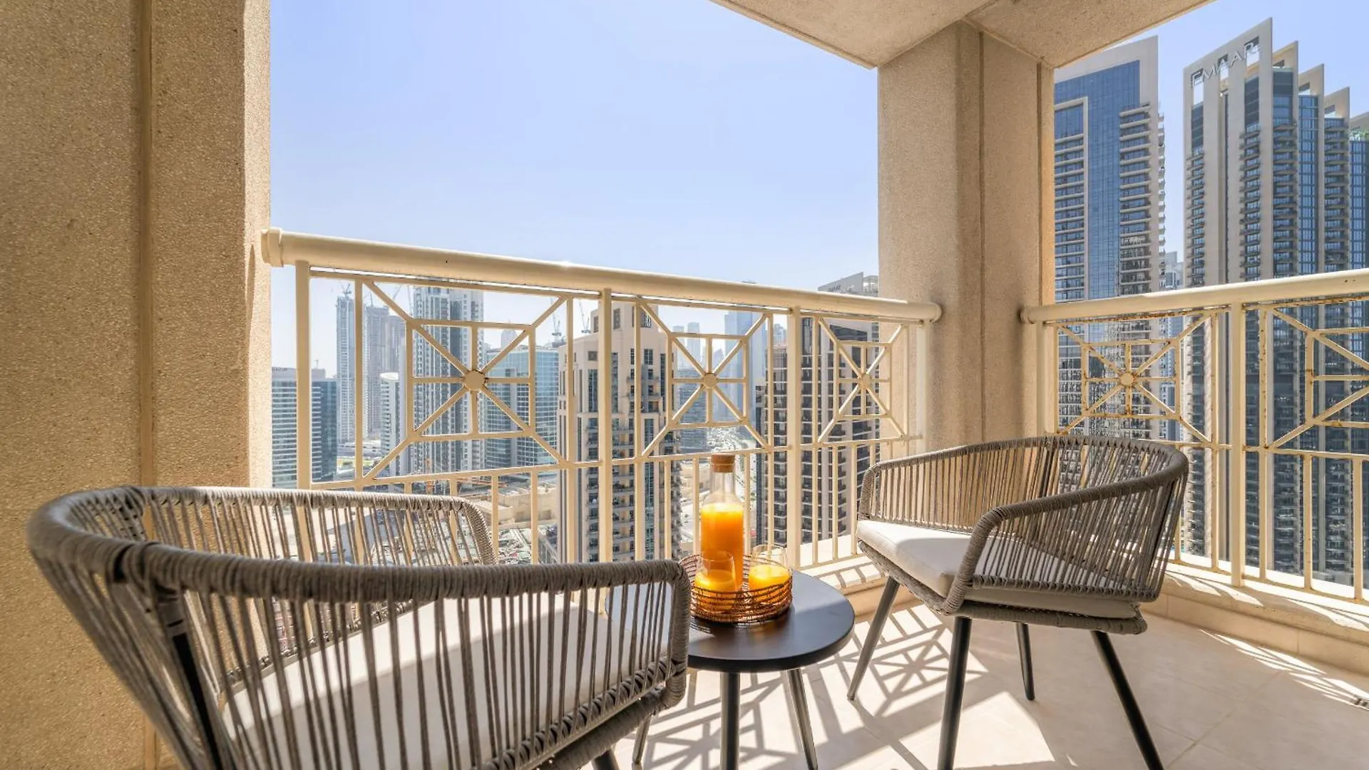 Appartamento Vayk - Modern 1 Bd In Downtown Dubai 0*,